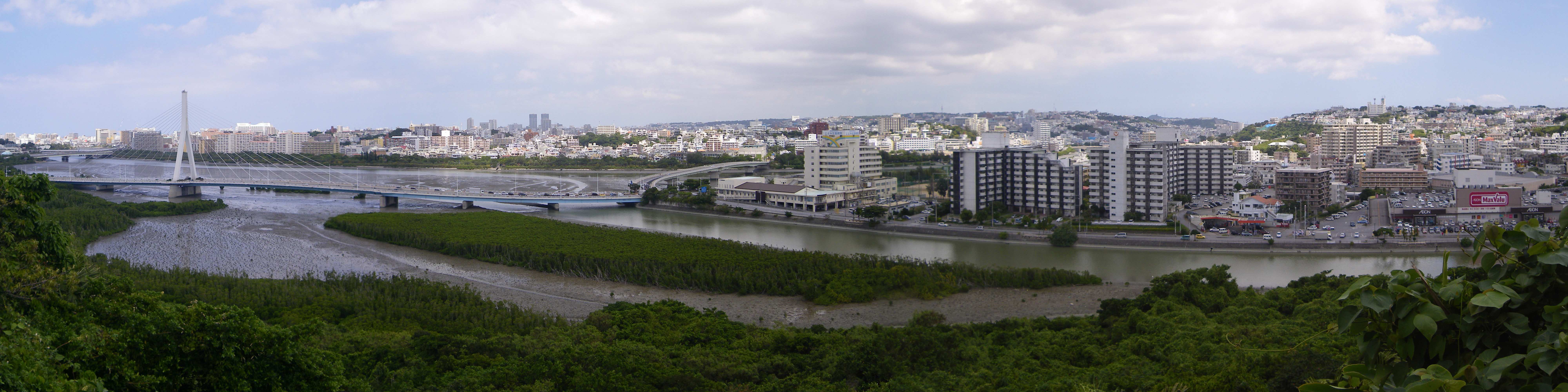 🏰 토미구스쿠 성터(도미구스쿠 구스쿠)